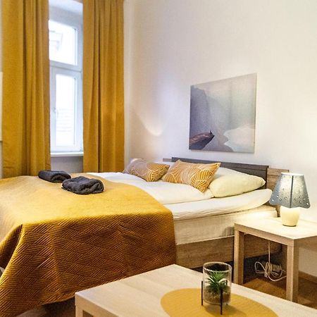 Economy 1Br Apartment Well Connected To The Whole City Bécs Kültér fotó
