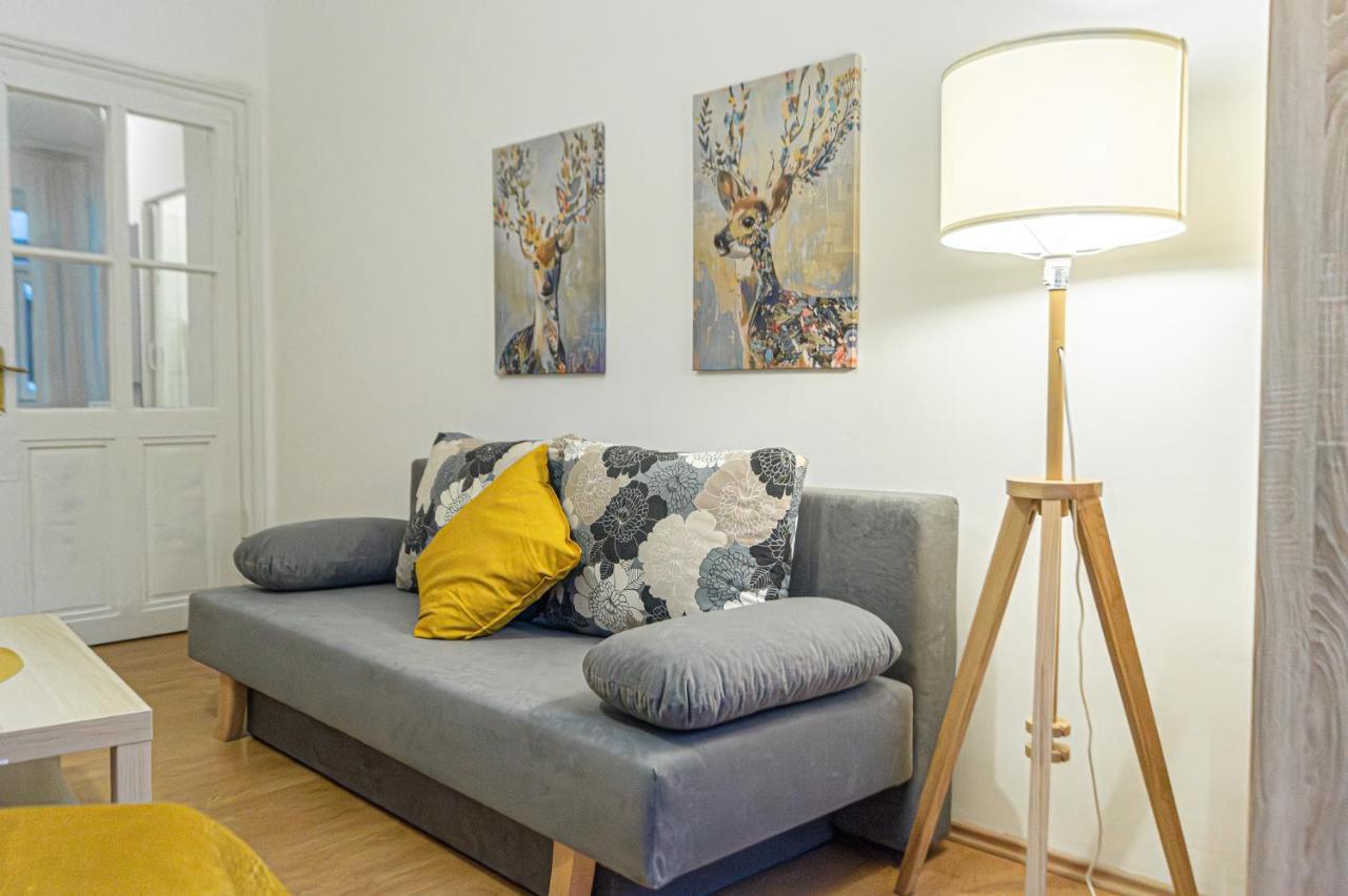 Economy 1Br Apartment Well Connected To The Whole City Bécs Kültér fotó