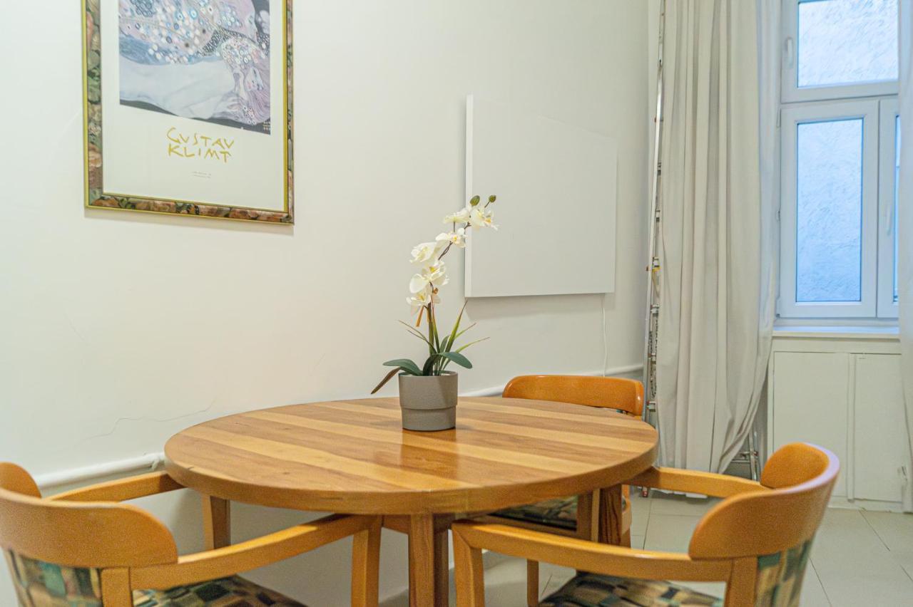 Economy 1Br Apartment Well Connected To The Whole City Bécs Kültér fotó